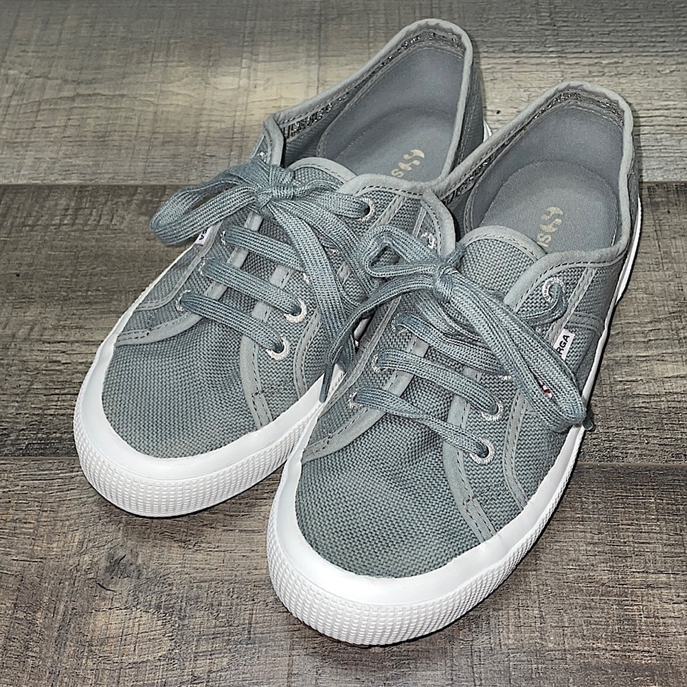 Superga Sneakers